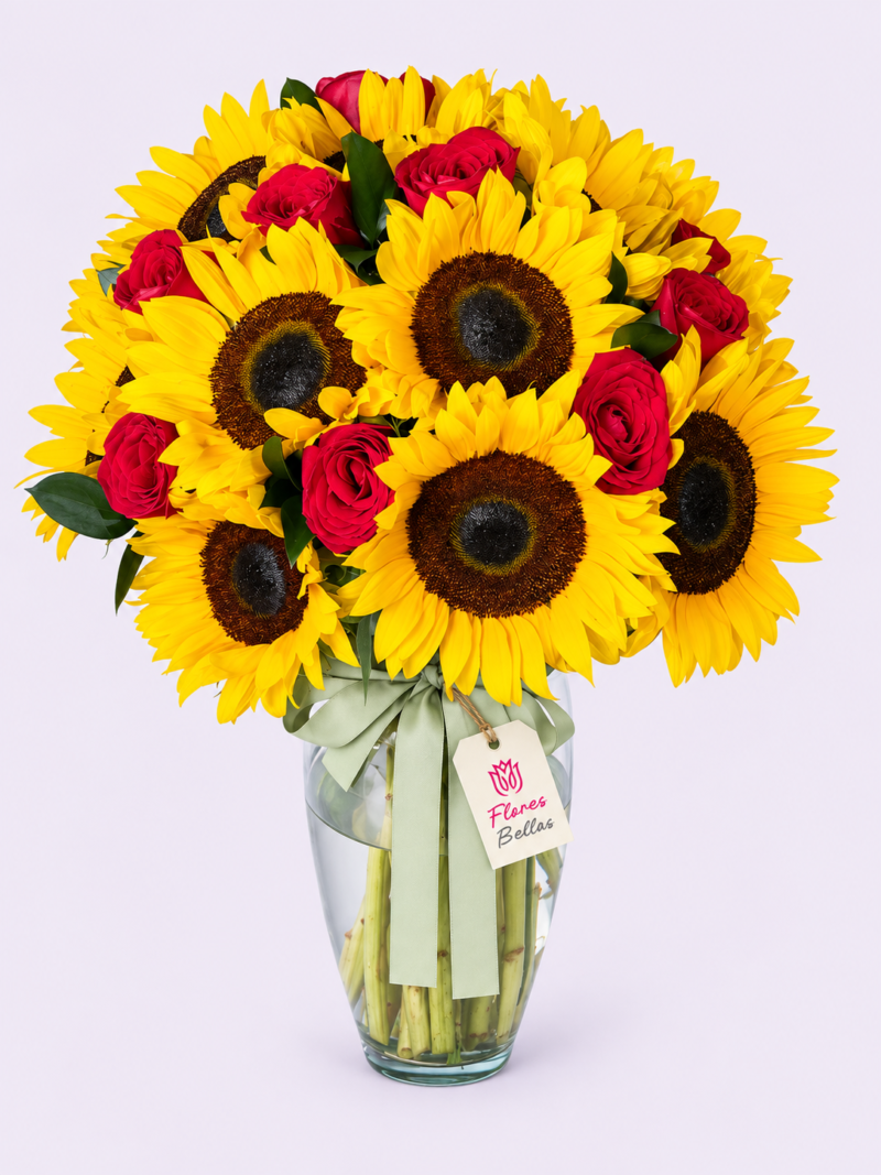 12 Rosas rojas con girasoles en jarron