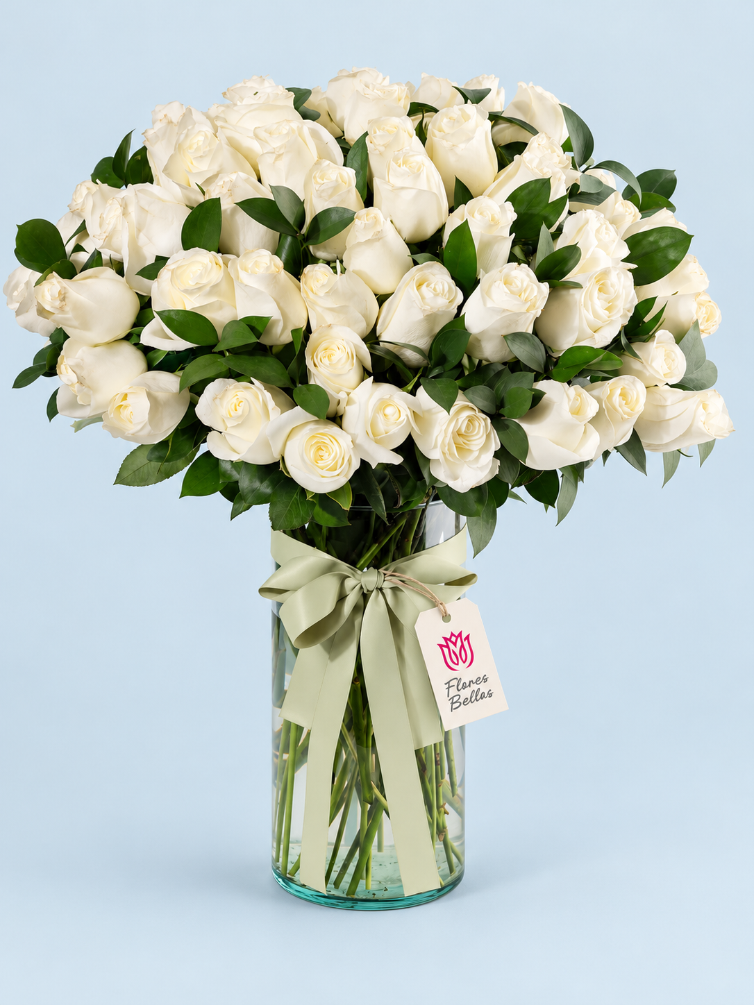 50 Rosas Blancas en jarrón